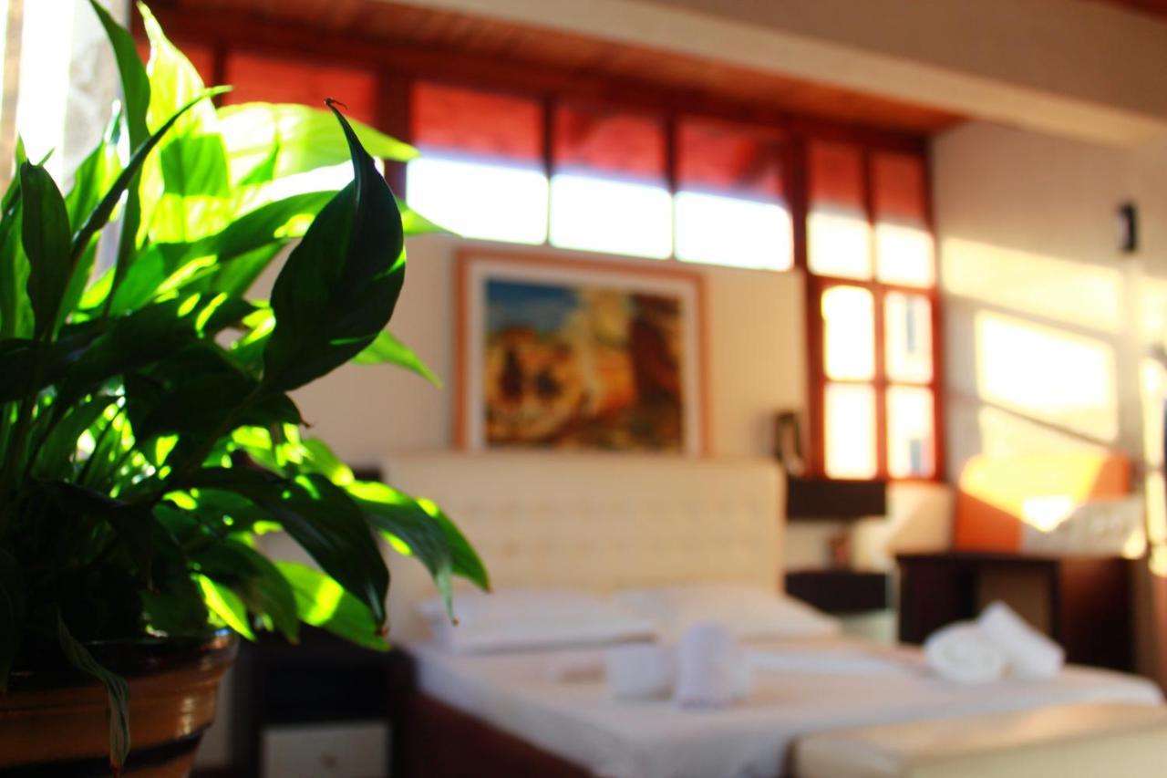 2 Kitarat Bb Bed & Breakfast Vlorë Eksteriør bilde