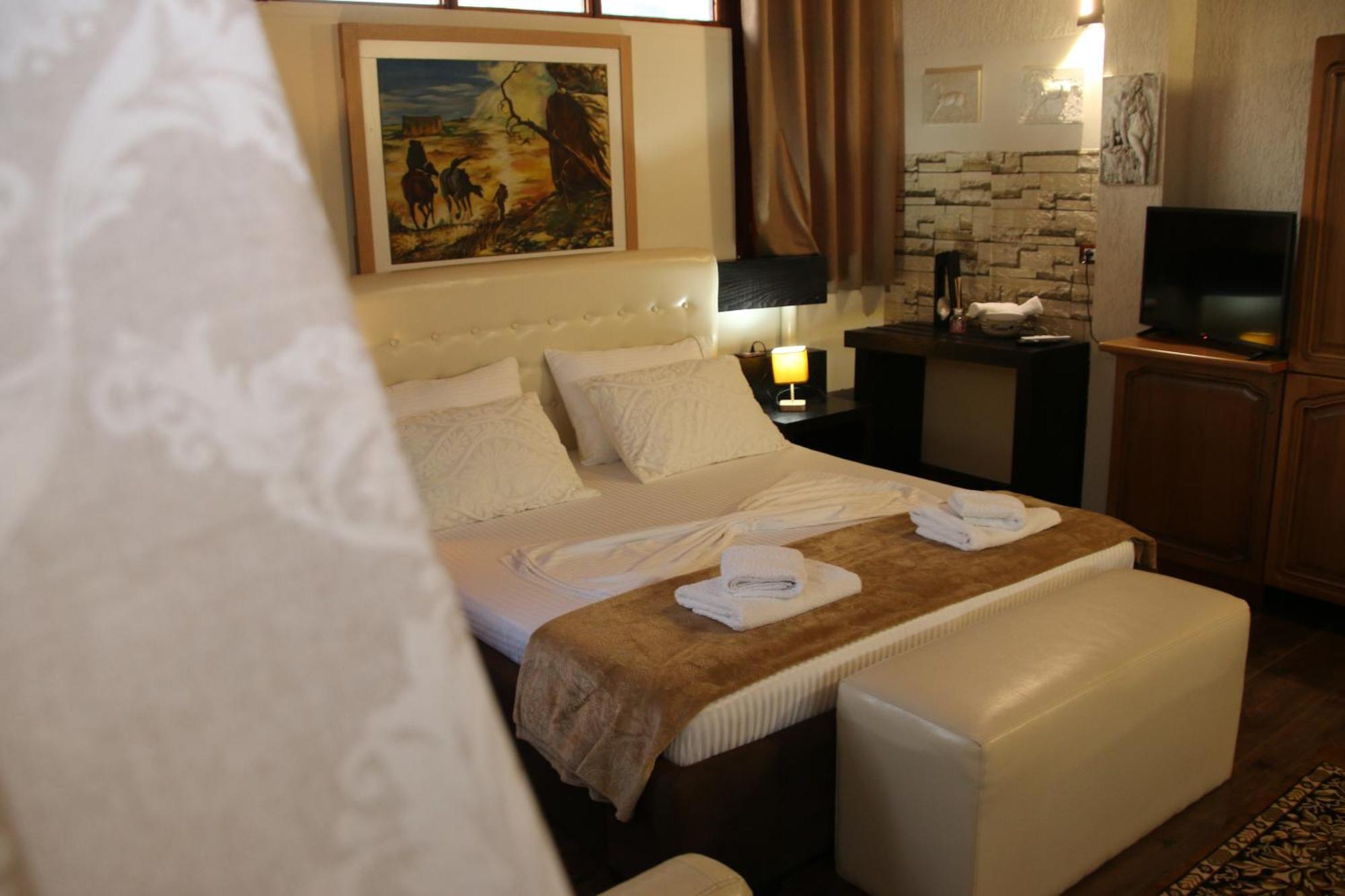 2 Kitarat Bb Bed & Breakfast Vlorë Eksteriør bilde