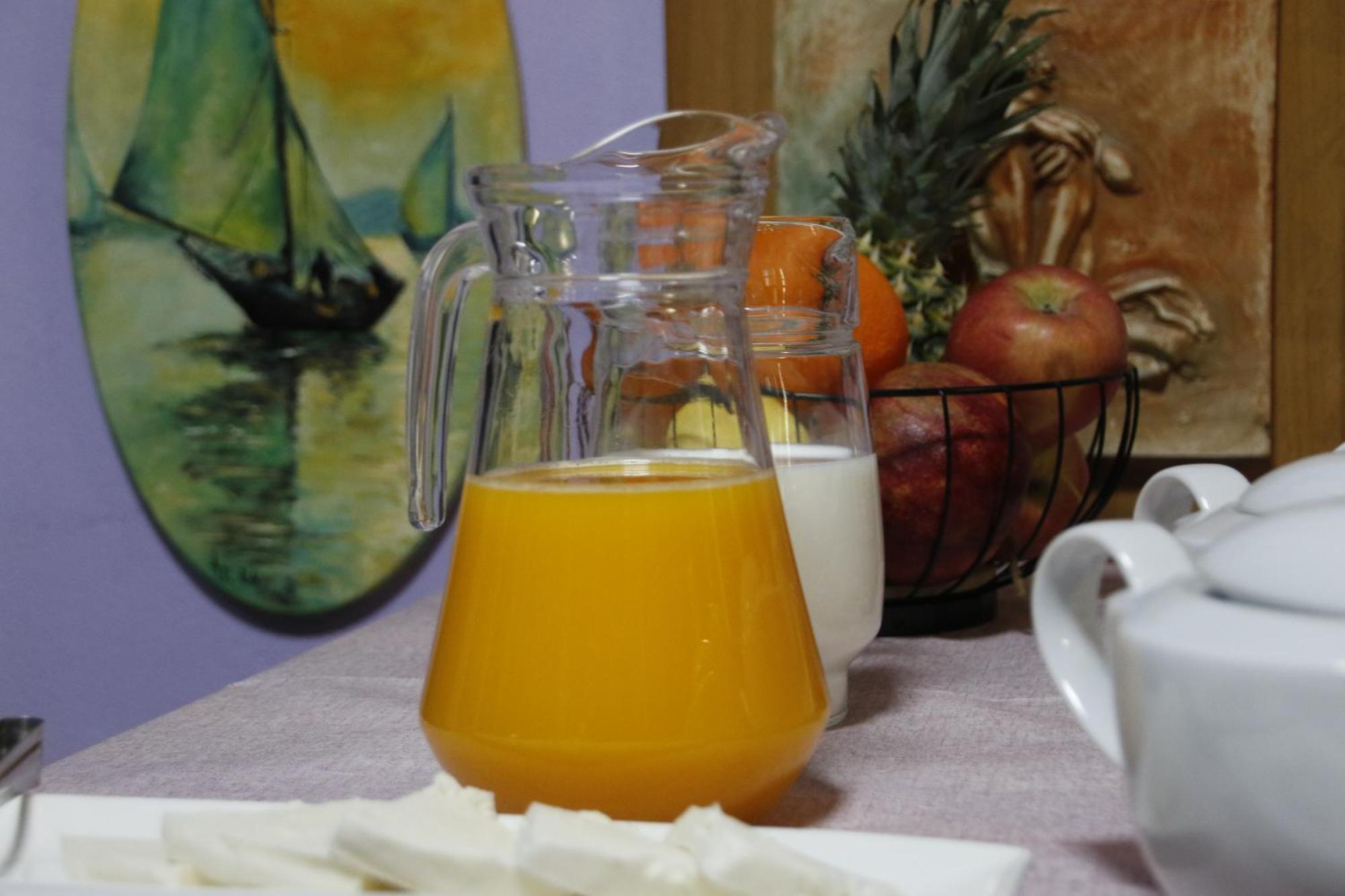 2 Kitarat Bb Bed & Breakfast Vlorë Eksteriør bilde