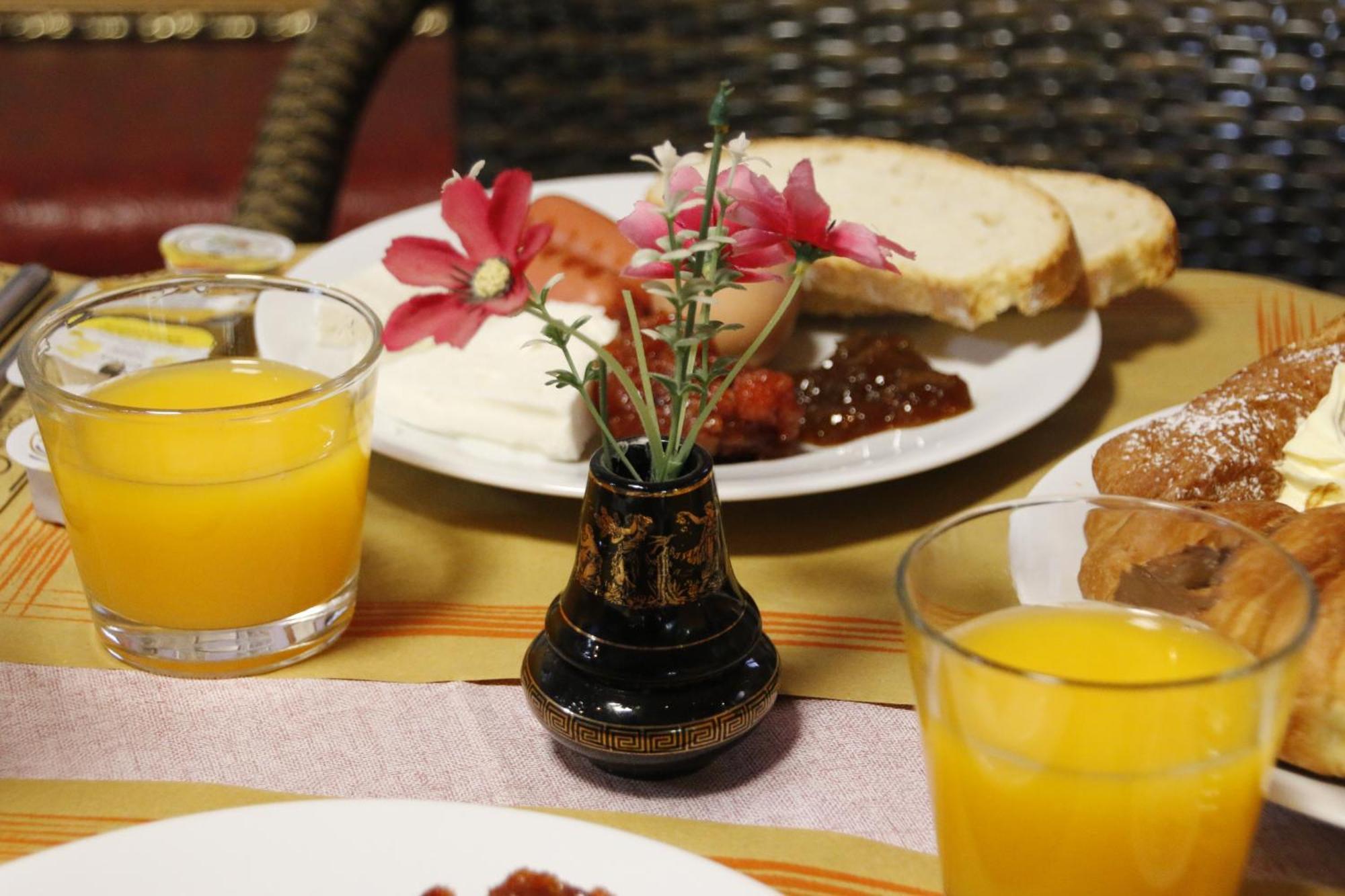 2 Kitarat Bb Bed & Breakfast Vlorë Eksteriør bilde